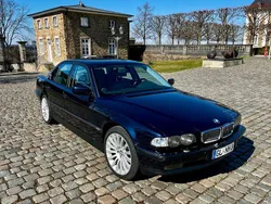Blau Gebraucht 1998 BMW 740 Limousine | 15.900 € (Teuer)