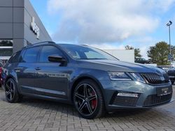 Grau Gebraucht 2019 Skoda Octavia RS Limousine | 24.980 €