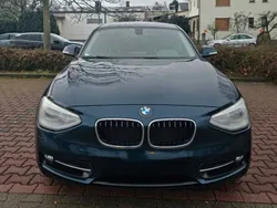 Blau Gebraucht 2011 BMW 116 Sport Line Kleinwagen | 6.500 € (Fairer Preis)