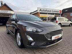 Grau Gebraucht 2020 Ford Focus Cool & Connect Kombi | 8.888 € (Guter Preis)