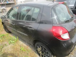 Schwarz Gebraucht 2011 Renault Clio III Kleinwagen | 1.499 € (Superpreis)