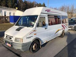 Weiß Gebraucht 1998 Iveco Daily Kombi | 3.900 €