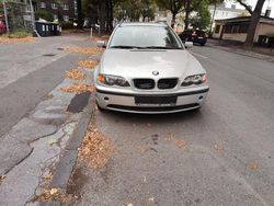 Silber Gebraucht 2005 BMW 316 Lifestyle Kombi | 1.200 € (Fairer Preis)