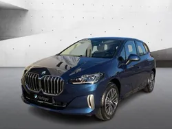 Blau Neu 2024 BMW 218 Van / Kleinbus | 38.170 € (Fairer Preis)