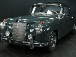 Grau Gebraucht 1960 Mercedes 220 SE Coupé | 65.500 €