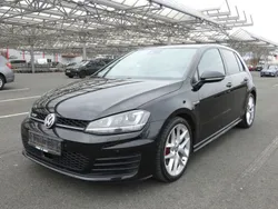 Schwarz Gebraucht 2015 VW Golf VII GTD Limousine | 9.270 € (Fairer Preis)
