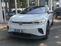 Weiß Gebraucht 2022 VW ID.4 Pure SUV | 25.000 € (Etwas zu teuer)