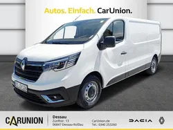 Arktisweiß (weiß) Gebraucht 2024 Renault Trafic Komfort Van | 35.995 € (Fairer Preis)