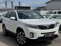 Weiß Gebraucht 2012 Kia Sorento Spirit SUV | 15.998 € (Teuer)