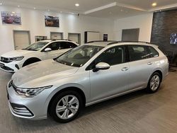 Silber Gebraucht 2021 VW Golf VIII Limousine | 19.485 € (Fairer Preis)