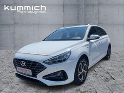 Weiß Gebraucht 2021 Hyundai i30 Trend Limousine | 16.190 € (Fairer Preis)