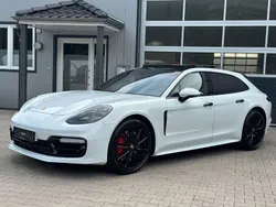 Weiß Gebraucht 2018 Porsche Panamera Turbo Sport Turismo Limousine | 56.500 € (Guter Preis)