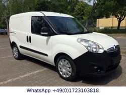 Weiß Gebraucht 2018 Opel Combo Van / Kleinbus | 10.115 € (Etwas zu teuer)