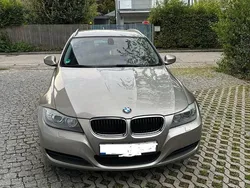 Gold Gebraucht 2010 BMW 316 Kombi | 8.000 €