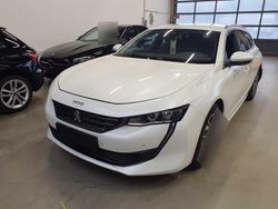 Blanc nacre Gebraucht 2021 Peugeot 508 SW Allure Kombi | 15.999 €