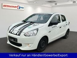 Weiß Gebraucht 2015 Mitsubishi Space Star Diamant Edition Limousine | 1.899 € (Guter Preis)