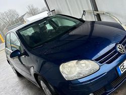 Blau Gebraucht 2007 VW Golf V Kleinwagen | 2.200 € (Fairer Preis)