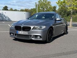 Grau Gebraucht 2014 BMW 530 M Sport Limousine | 15.800 € (Etwas zu teuer)