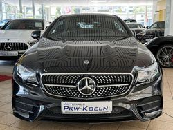 Schwarz Gebraucht 2020 Mercedes E220 AMG line Coupé | 35.999 € (Guter Preis)