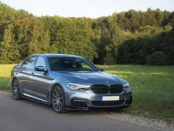 Grau Gebraucht 2017 BMW 540 Comfort Edition Limousine | 33.000 € (Fairer Preis)
