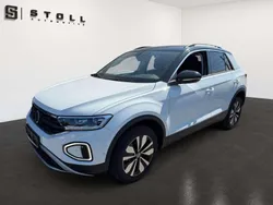 Weiss Gebraucht 2024 VW T-Roc IQ Drive SUV | 31.990 € (Fairer Preis)