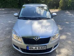 Grau Gebraucht 2014 Skoda Fabia Ambition Kleinwagen | 8.500 € (Fairer Preis)