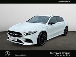 Polarweiss unilack Gebraucht 2021 Mercedes A180 AMG line Limousine | 27.890 € (Fairer Preis)
