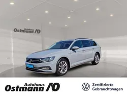 Mondsteingrau uni Gebraucht 2022 VW Passat Business Kombi | 26.440 € (Etwas zu teuer)