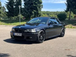 Schwarz Gebraucht 2002 BMW 325 Cabriolet Shadowline Cabrio | 10.500 € (Fairer Preis)