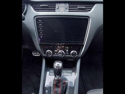 Weiß Gebraucht 2019 Skoda Octavia RS Kombi | 25.450 € (Fairer Preis)