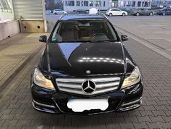 Schwarz Gebraucht 2011 Mercedes C180 Kombi | 6.500 €