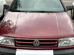 Rot Gebraucht 1991 VW Vento Limousine | 950 €