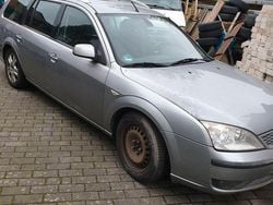 Silber Gebraucht 2006 Ford Mondeo Ghia Kombi | 999 € (Guter Preis)
