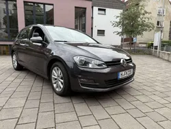 Blau Gebraucht 2016 VW Golf VII LOUNGE Limousine | 11.450 € (Guter Preis)