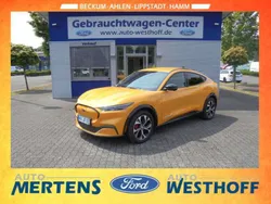 Cyber orange 3c Gebraucht 2023 Ford Mustang Mach-E Premium SUV | 43.990 € (Teuer)