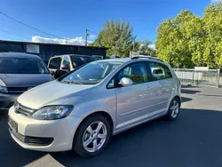 Silber Gebraucht 2009 VW Golf Plus Cross Comfortline Van / Kleinbus | 4.999 € (Fairer Preis)