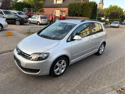 Silber Gebraucht 2013 VW Golf Plus Comfortline Van / Kleinbus | 7.500 € (Fairer Preis)