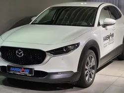 Snowflake white metallic Gebraucht 2024 Mazda CX-30 Exclusive-Line SUV | 32.490 € (Etwas zu teuer)