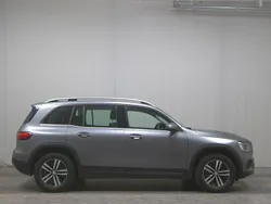 Grau Gebraucht 2020 Mercedes GLB200 Style SUV | 26.980 € (Superpreis)
