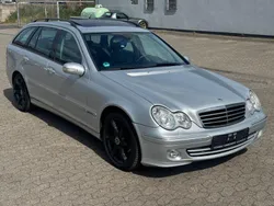 Grau Gebraucht 2005 Mercedes C220 Avantgarde Kombi | 1.950 € (Guter Preis)