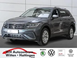 Platinum grey metallic Gebraucht 2024 VW Tiguan Allspace Life SUV | 35.895 € (Guter Preis)