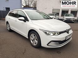 Weiß Gebraucht 2023 VW Golf VIII Life Kombi | 22.980 € (Fairer Preis)