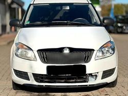 Weiß Gebraucht 2010 Skoda Roomster Van / Kleinbus | 2.700 € (Etwas zu teuer)