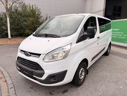 Weiß Gebraucht 2015 Ford Tourneo Custom Van | 13.990 € (Superpreis)