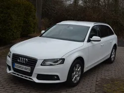 Weiß Gebraucht 2010 Audi A4 Limousine | 6.399 € (Guter Preis)