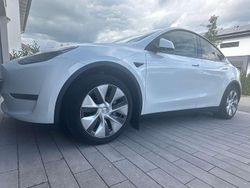Weiß Gebraucht 2023 Tesla Model Y SUV | 38.950 € (Fairer Preis)
