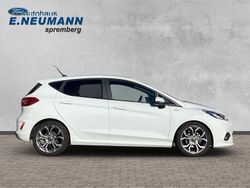 Weiß Gebraucht 2020 Ford Fiesta ST-Line X Limousine | 15.950 € (Fairer Preis)