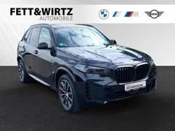 Carbonschwarz metallic Gebraucht 2024 BMW X5 M Sport SUV | 81.900 €