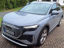 Grau Gebraucht 2022 Audi Q4 Sportback e-tron SUV | 23.999 € (Superpreis)