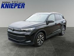 Grenadillschwarz metallic Neu 2025 VW Tiguan Life SUV | 43.950 € (Fairer Preis)